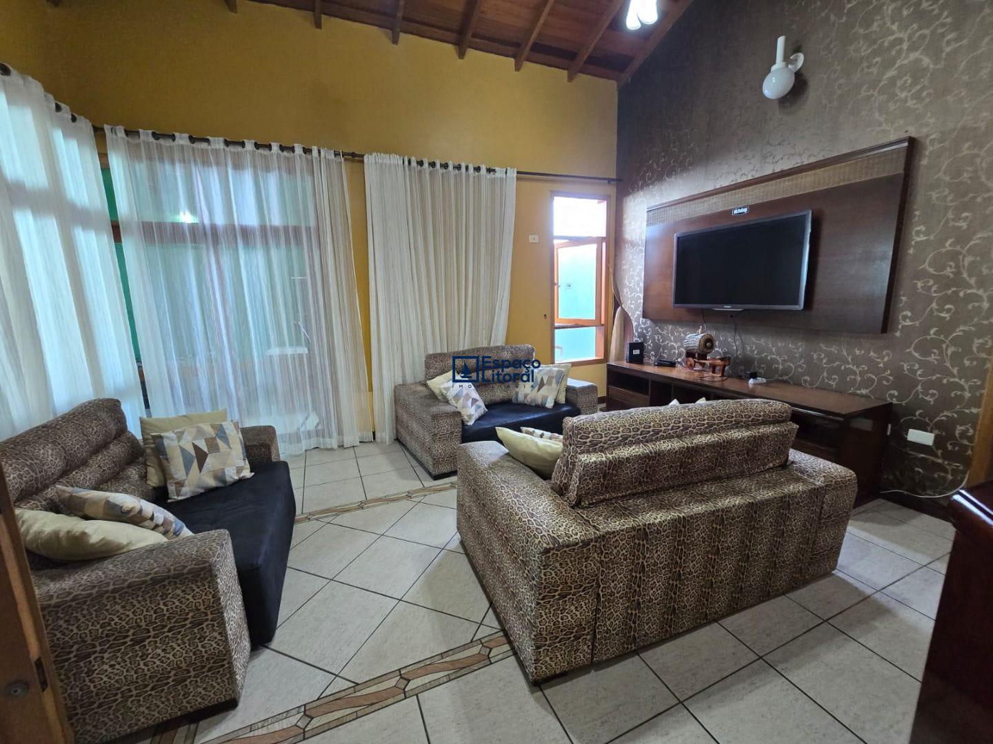 Casa, 4 quartos, 200 m² - Foto 18