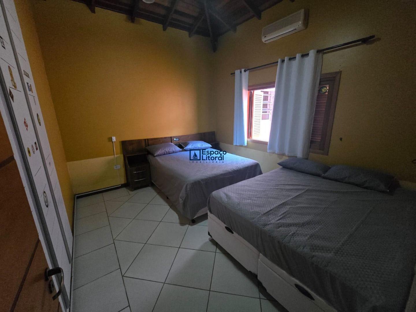 Casa, 4 quartos, 200 m² - Foto 28