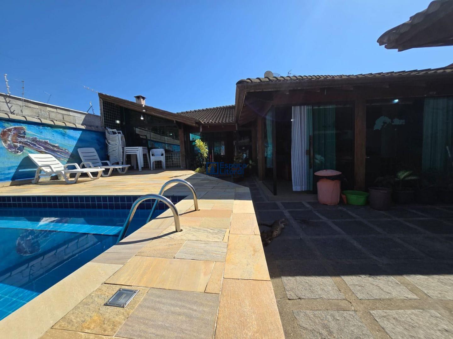 Casa, 4 quartos, 200 m² - Foto 9
