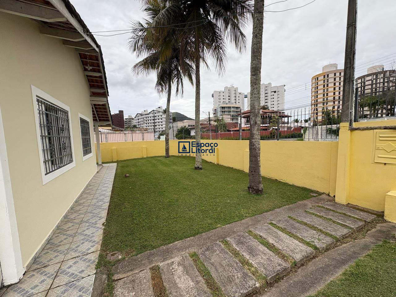 Casa, 3 quartos, 300 m² - Foto 13