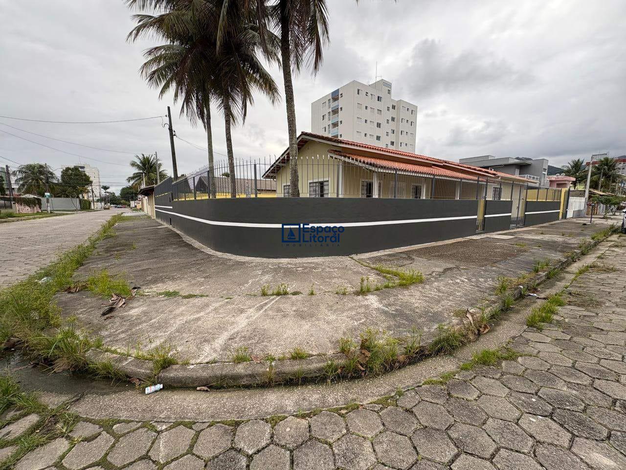 Casa, 3 quartos, 300 m² - Foto 3