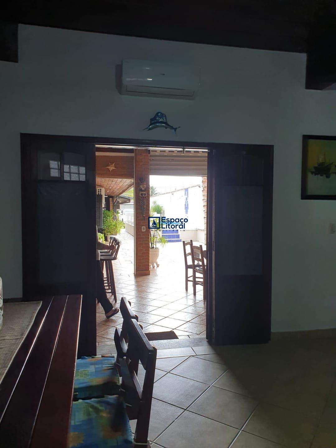 Casa, 6 quartos, 292 m² - Foto 8