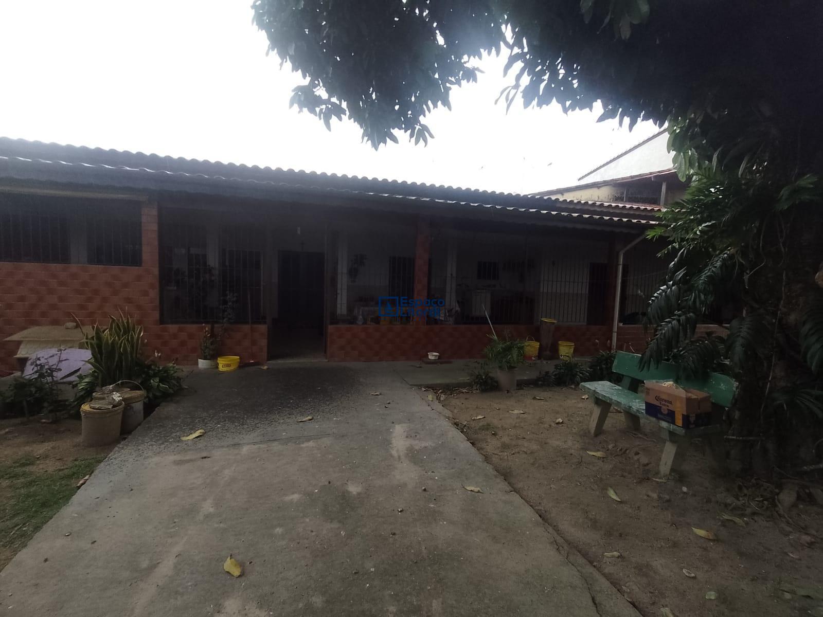 Casa, 4 quartos, 185 m² - Foto 1