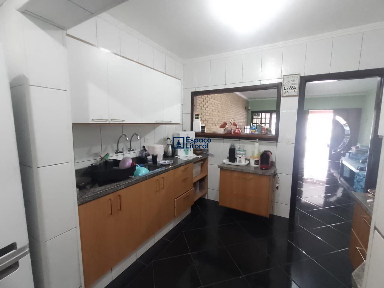 Casa, 2 quartos, 237 m² - Foto 10