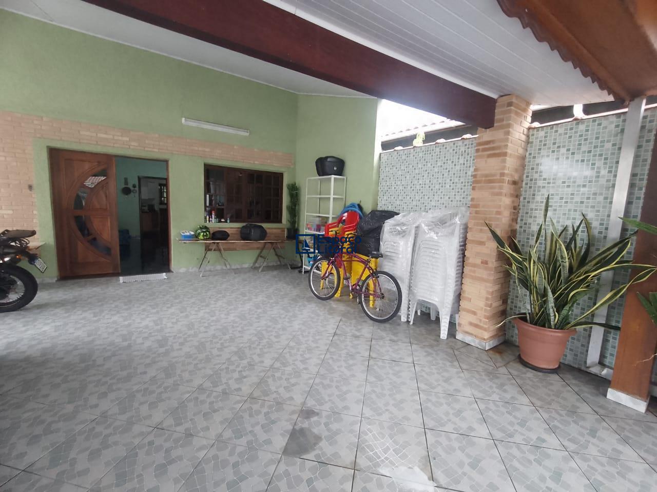 Casa, 2 quartos, 237 m² - Foto 1