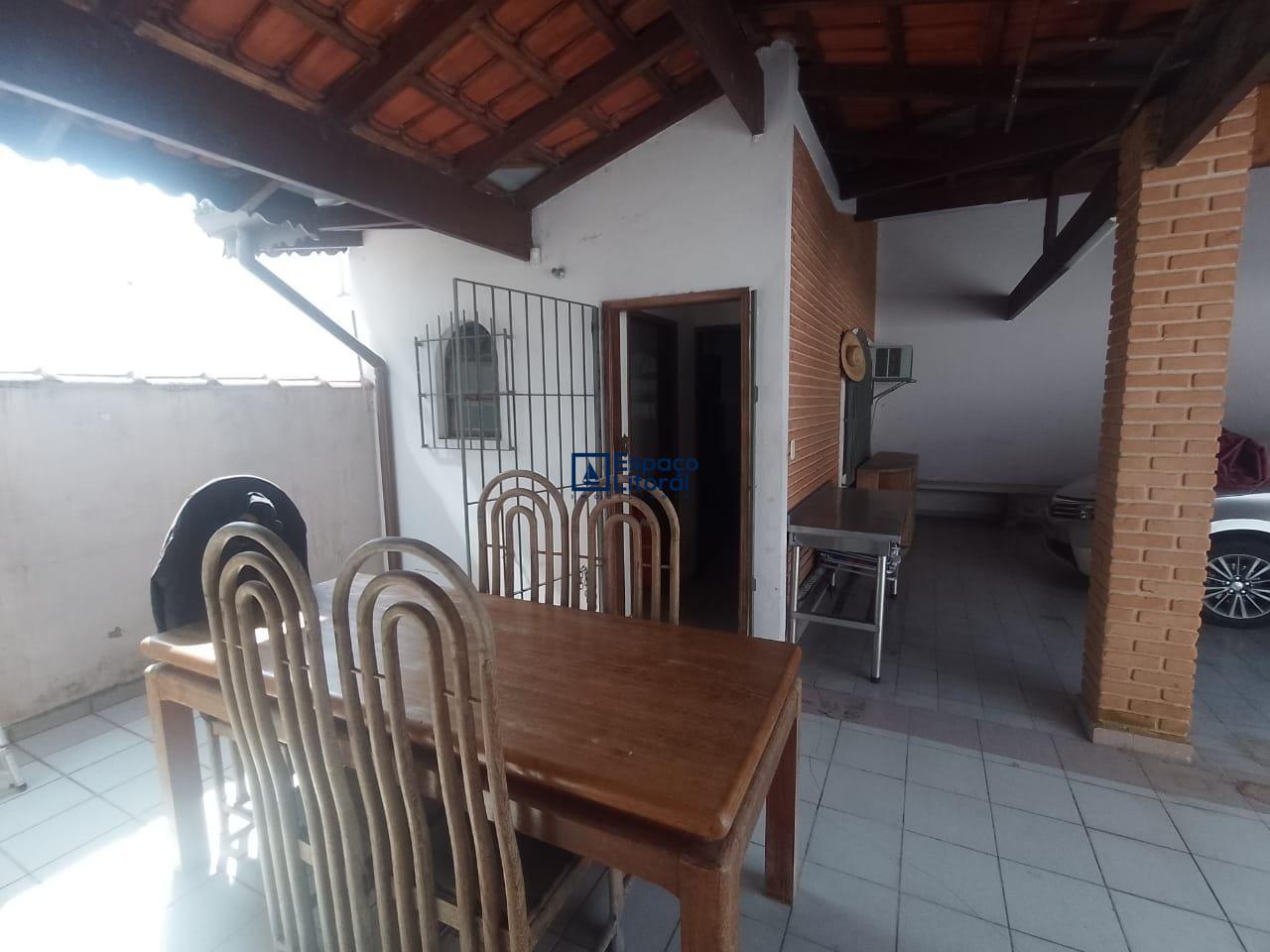 Casa, 3 quartos, 282 m² - Foto 8