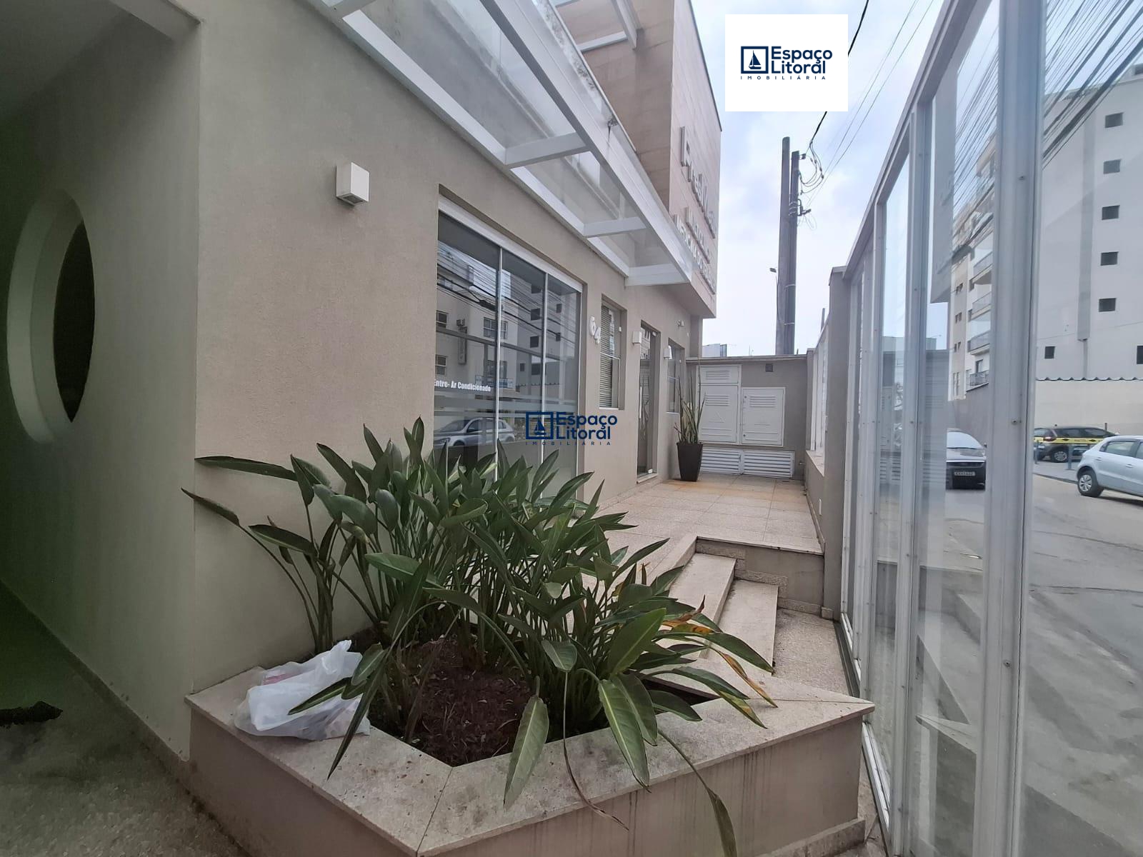 Loja-Salão, 236 m² - Foto 1
