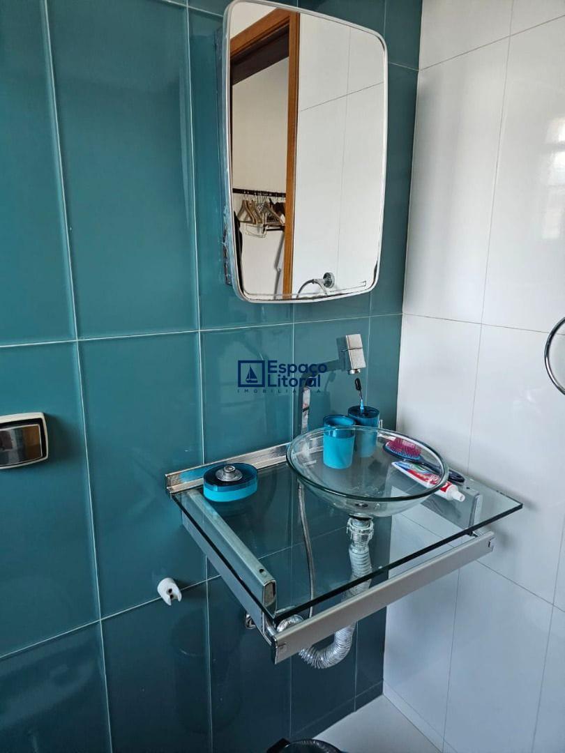 Casa, 4 quartos, 220 m² - Foto 10