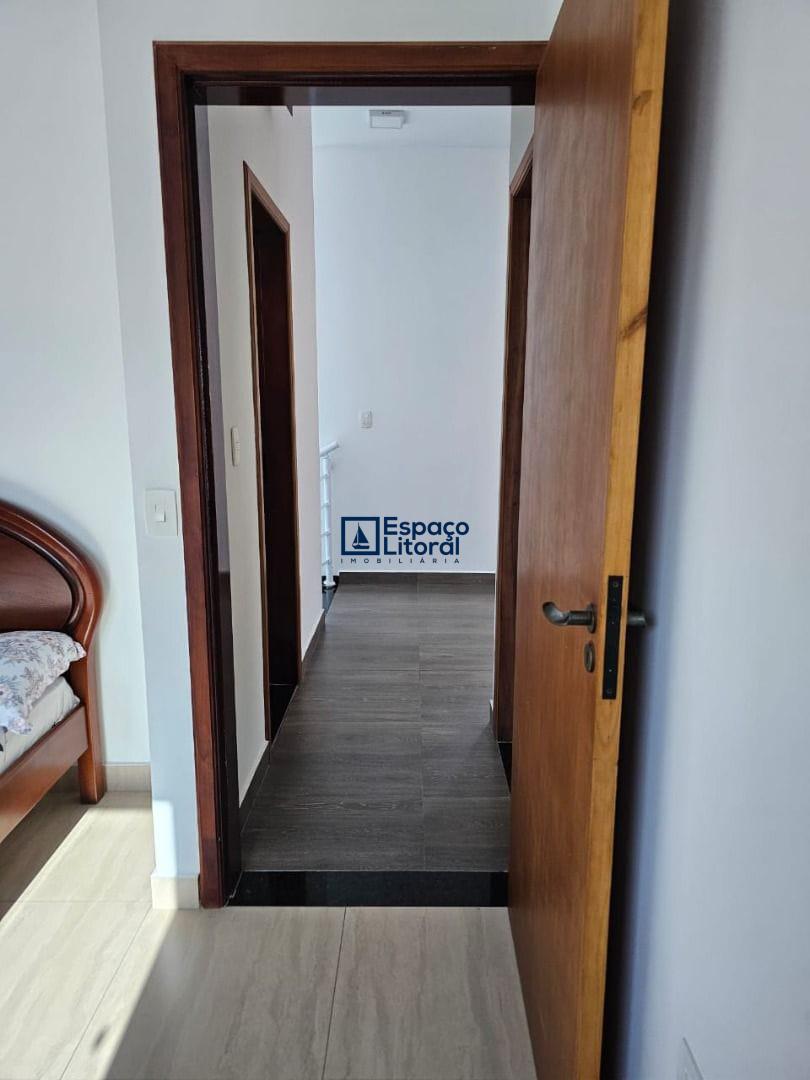 Casa, 4 quartos, 220 m² - Foto 29