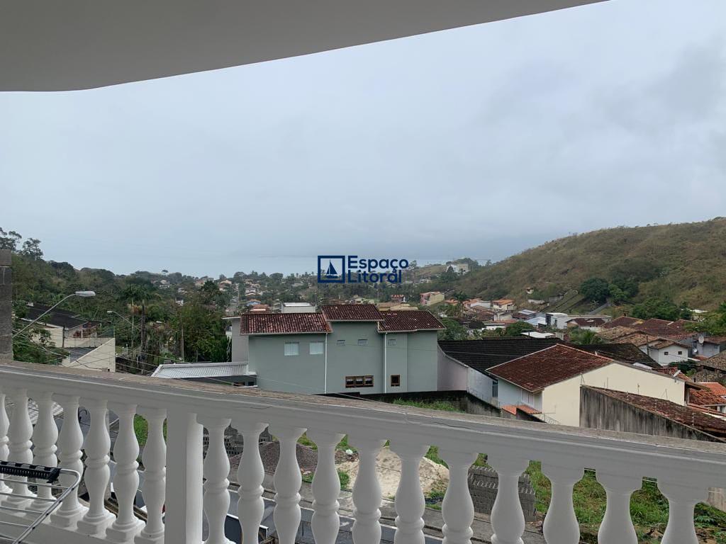 Casa, 3 quartos, 236 m² - Foto 1