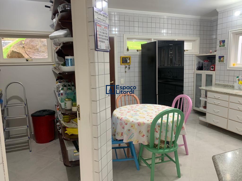 Casa, 3 quartos, 236 m² - Foto 9