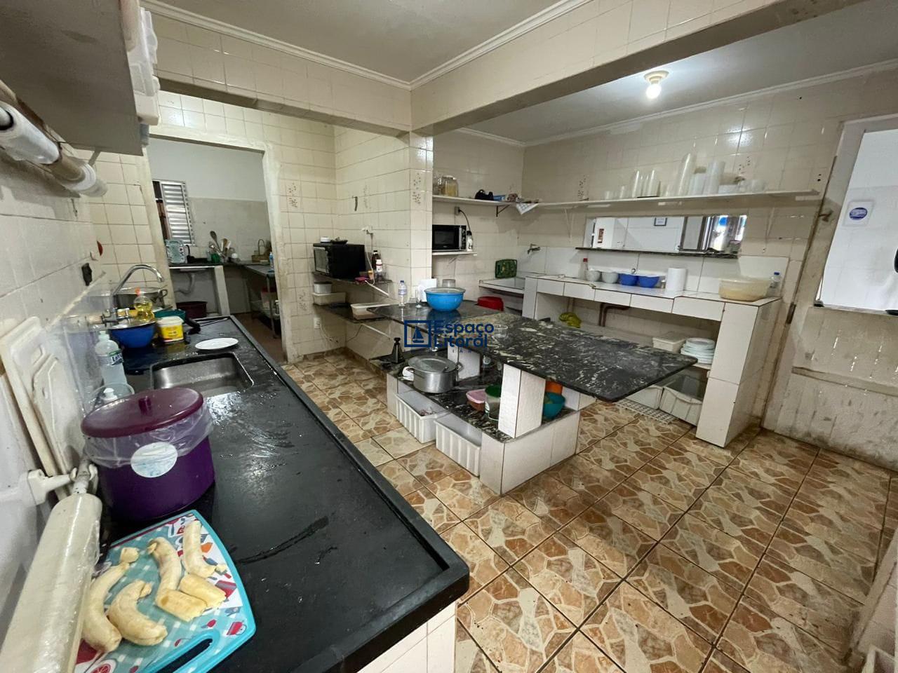 Casa, 4 quartos, 384 m² - Foto 9