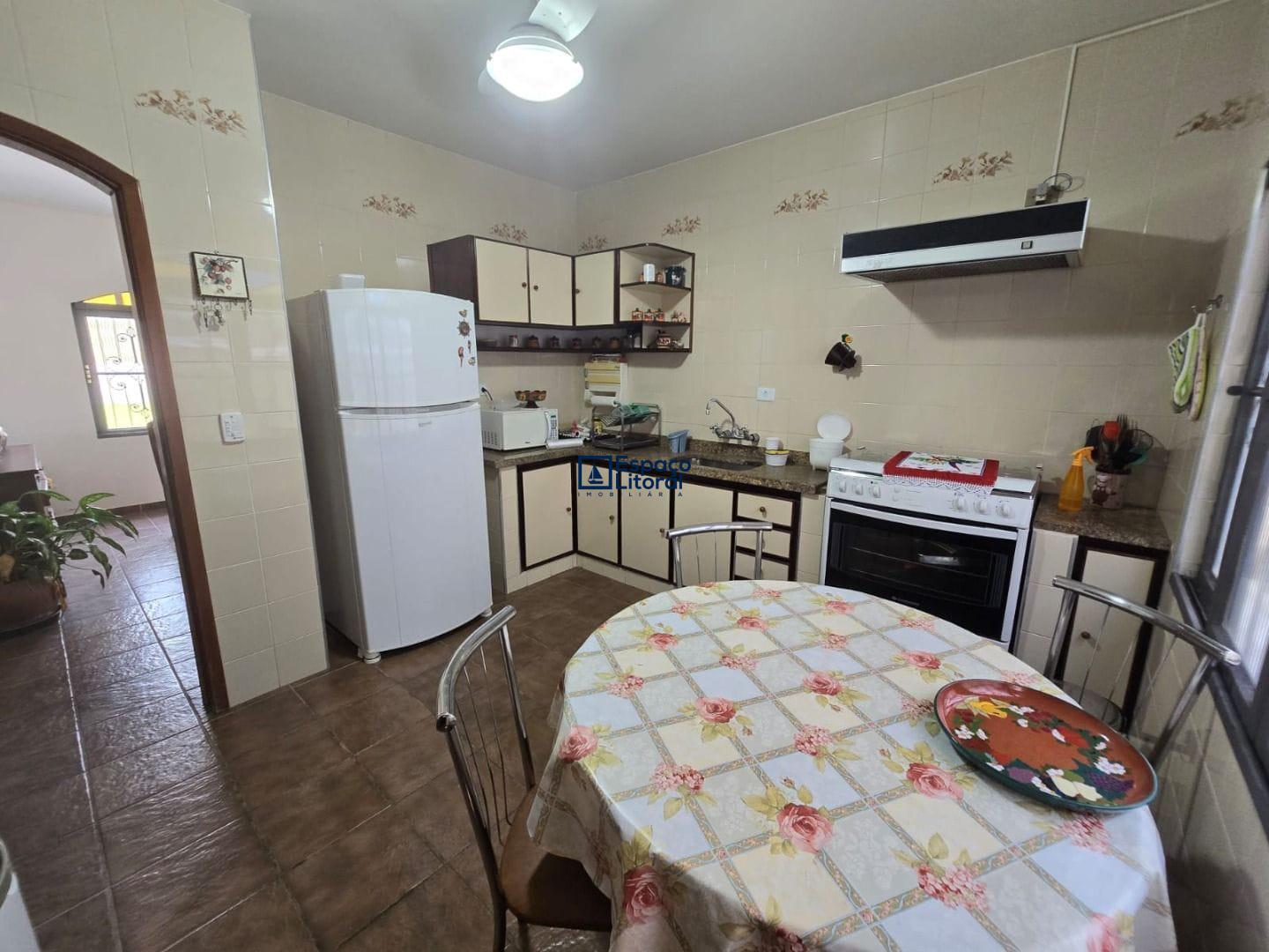 Casa, 4 quartos, 221 m² - Foto 10