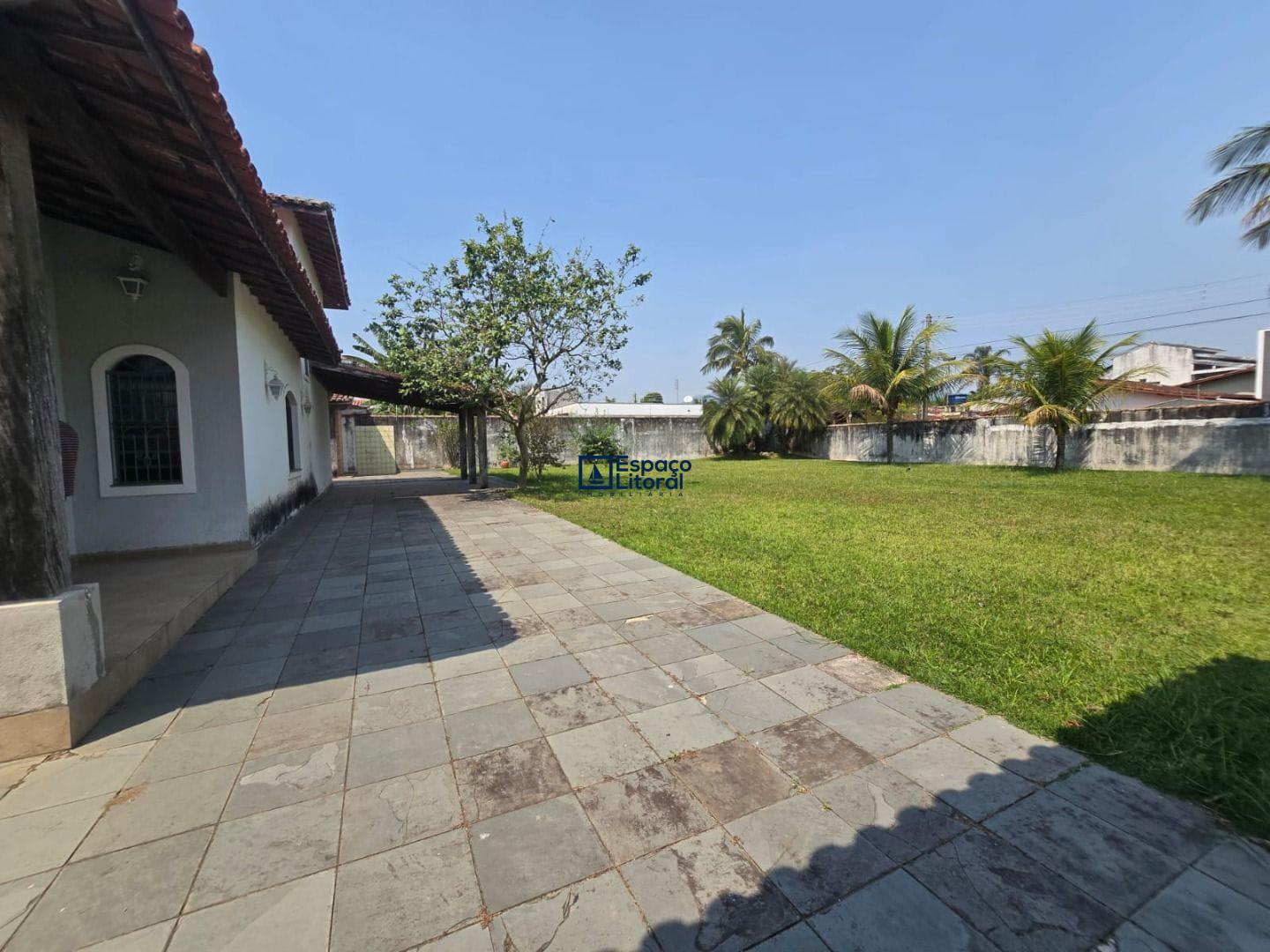 Casa, 4 quartos, 221 m² - Foto 3