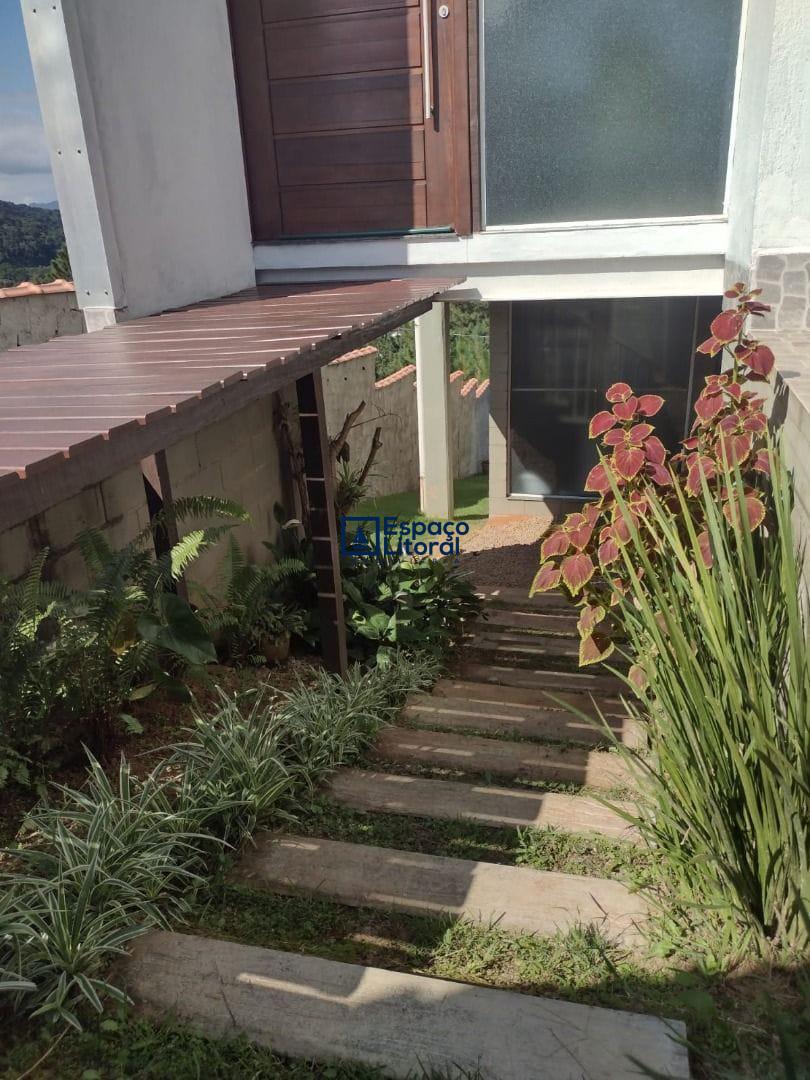 Casa, 3 quartos, 146 m² - Foto 2