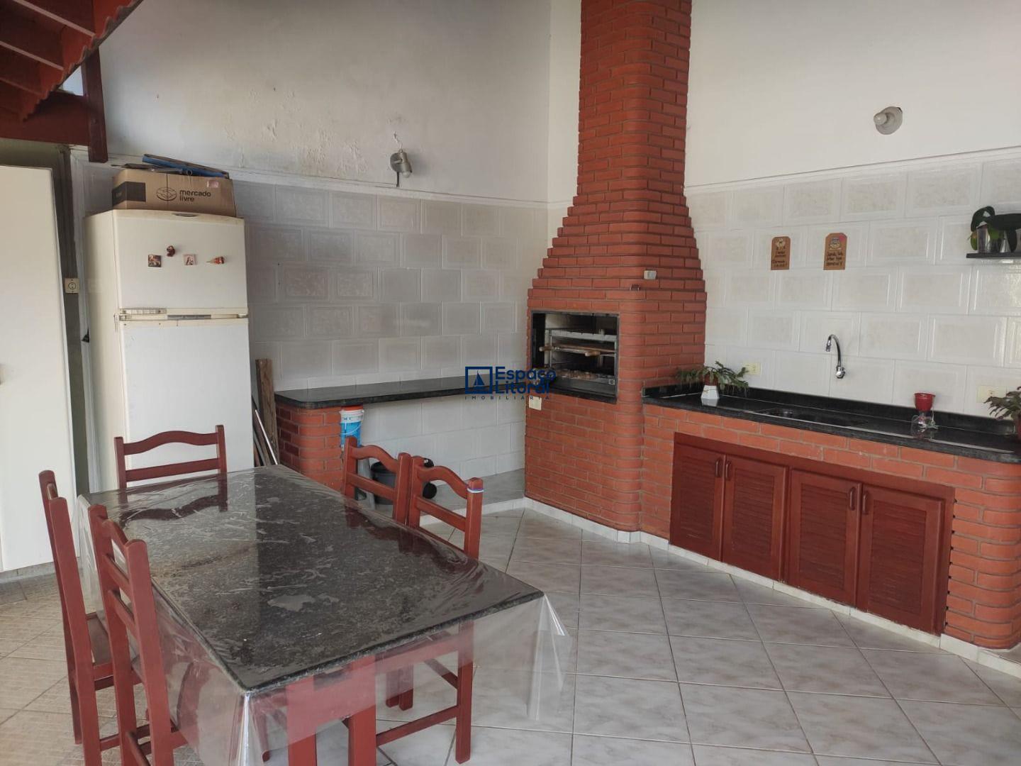 Casa, 4 quartos, 241 m² - Foto 4