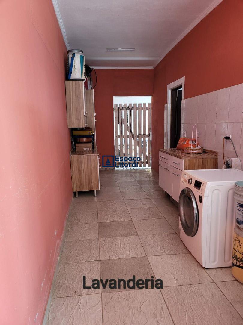 Casa à venda com 3 quartos, 416m² - Foto 16