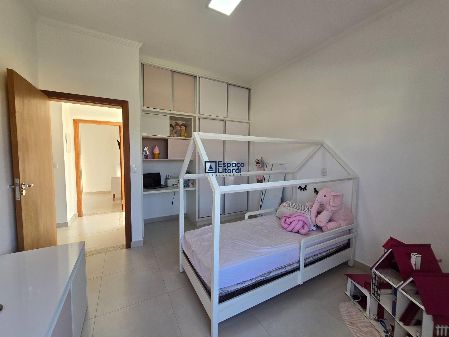 Casa, 4 quartos, 242 m² - Foto 18