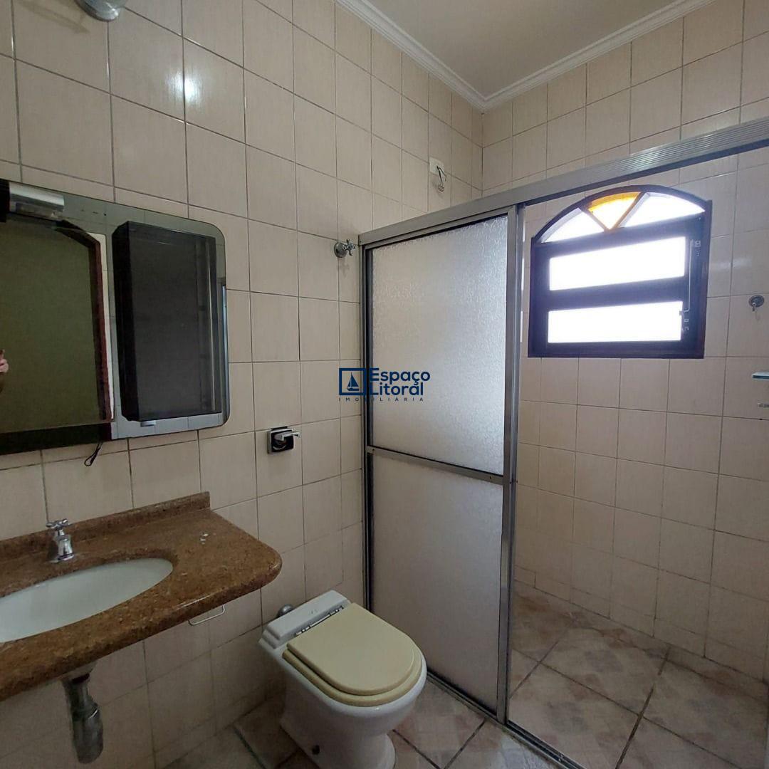 Casa, 3 quartos, 200 m² - Foto 11