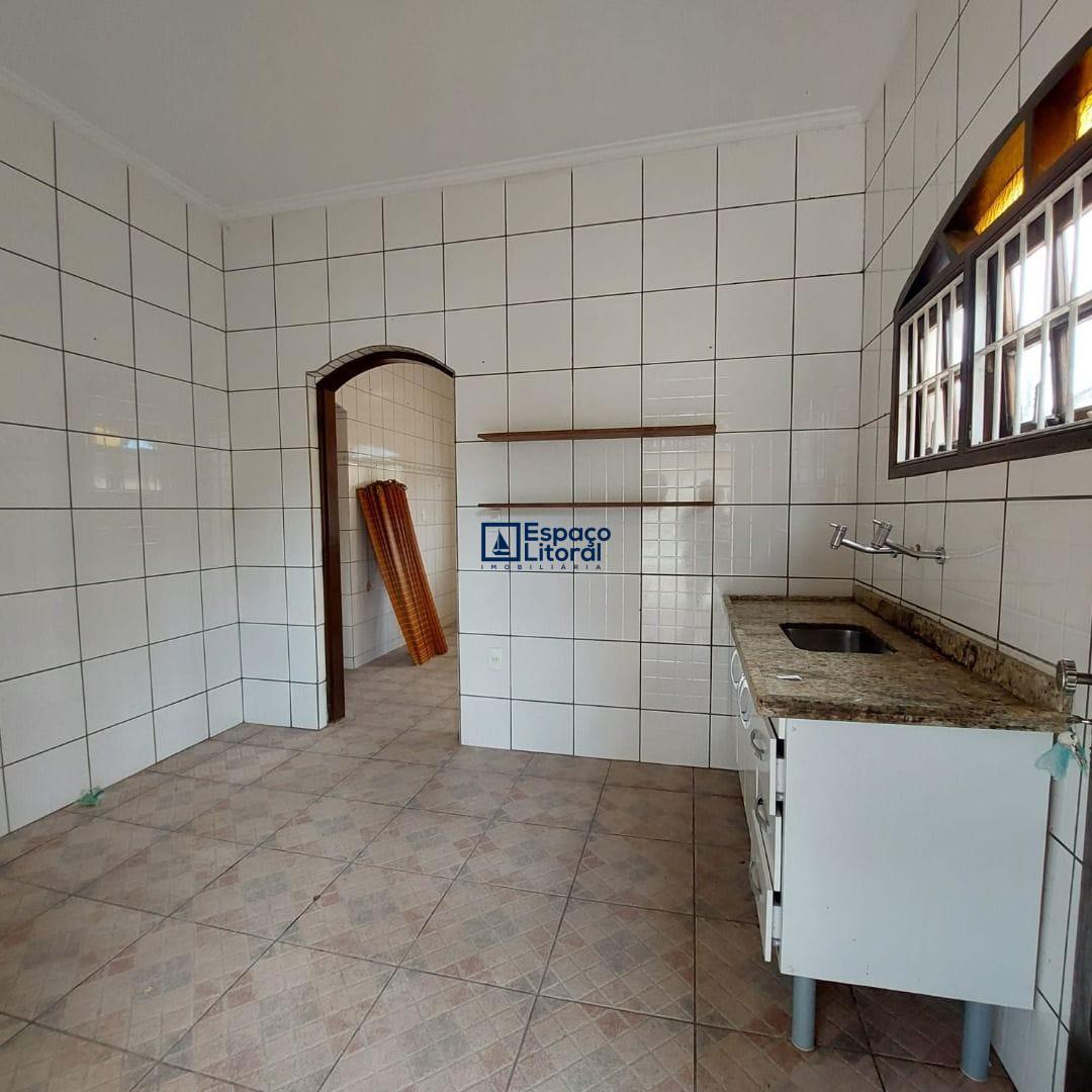 Casa, 3 quartos, 200 m² - Foto 12