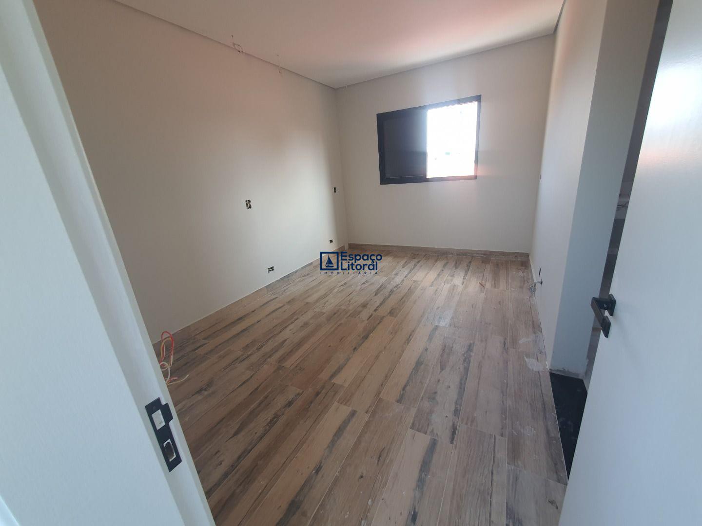 Casa, 4 quartos, 245 m² - Foto 3