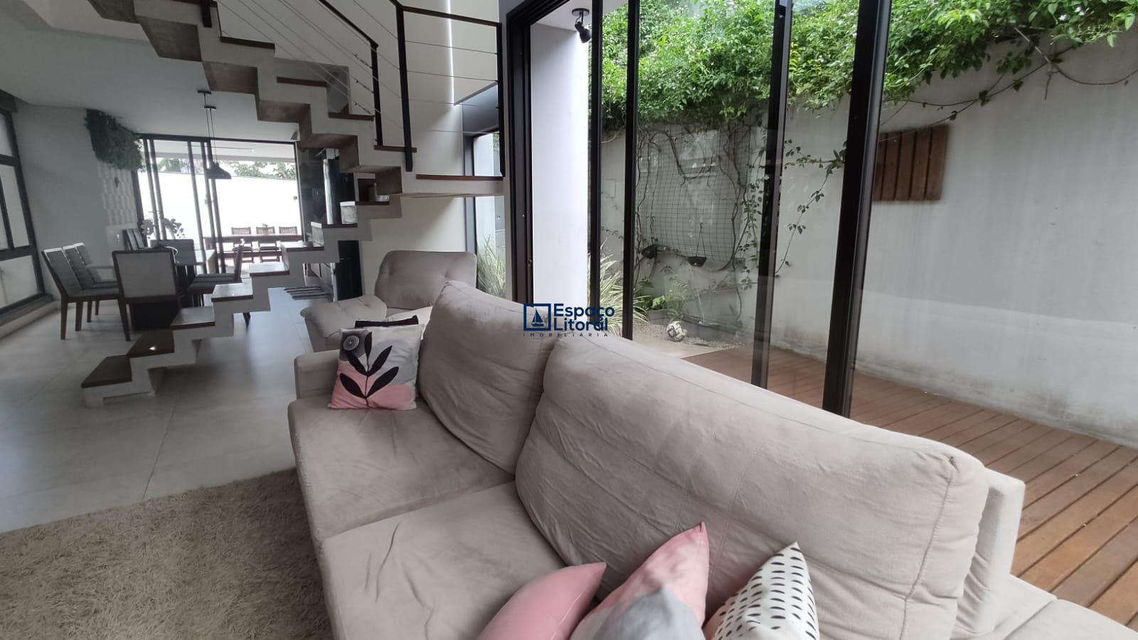 Casa, 3 quartos, 250 m² - Foto 15