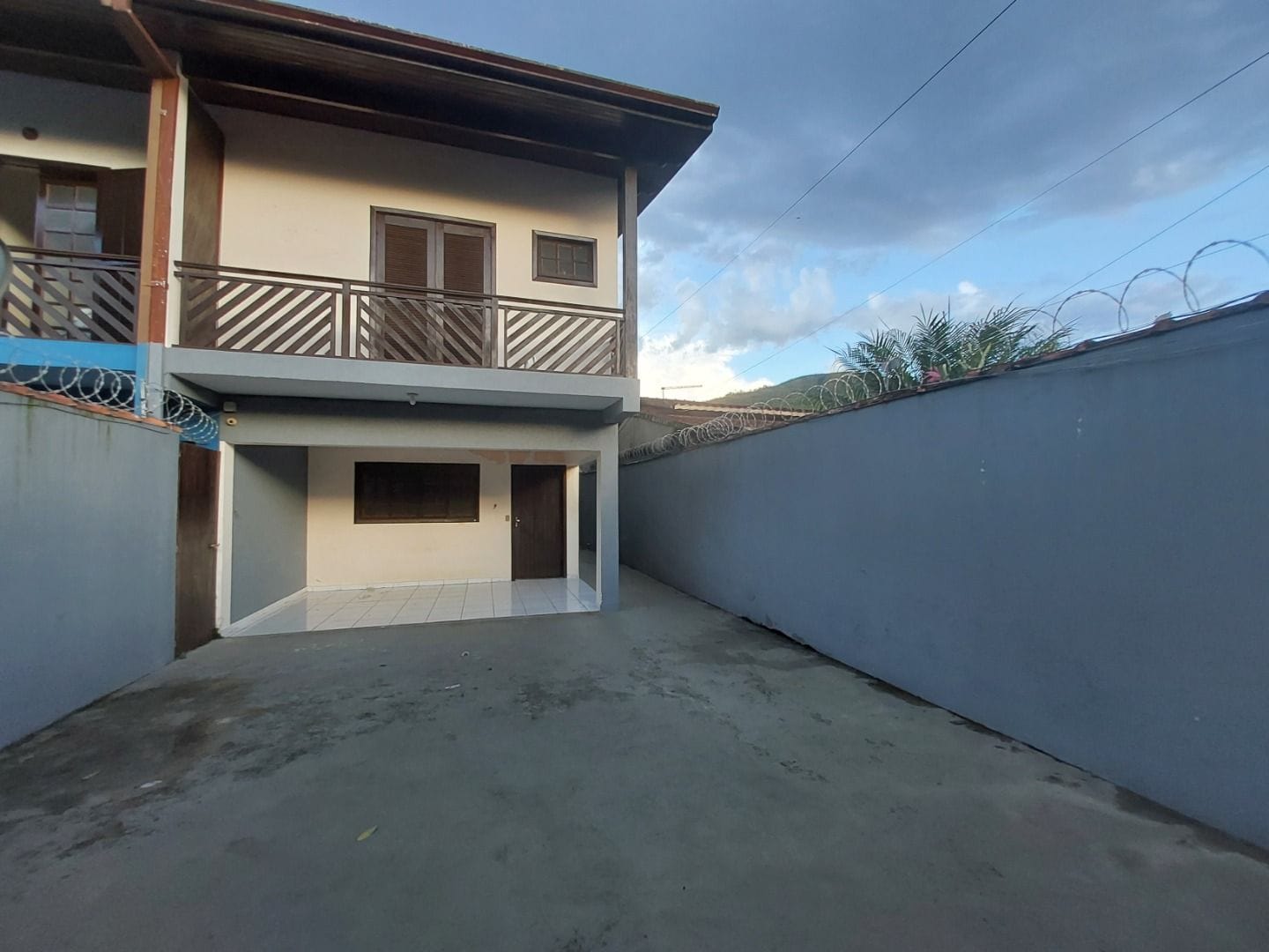 Casa, 5 quartos, 150 m² - Foto 1