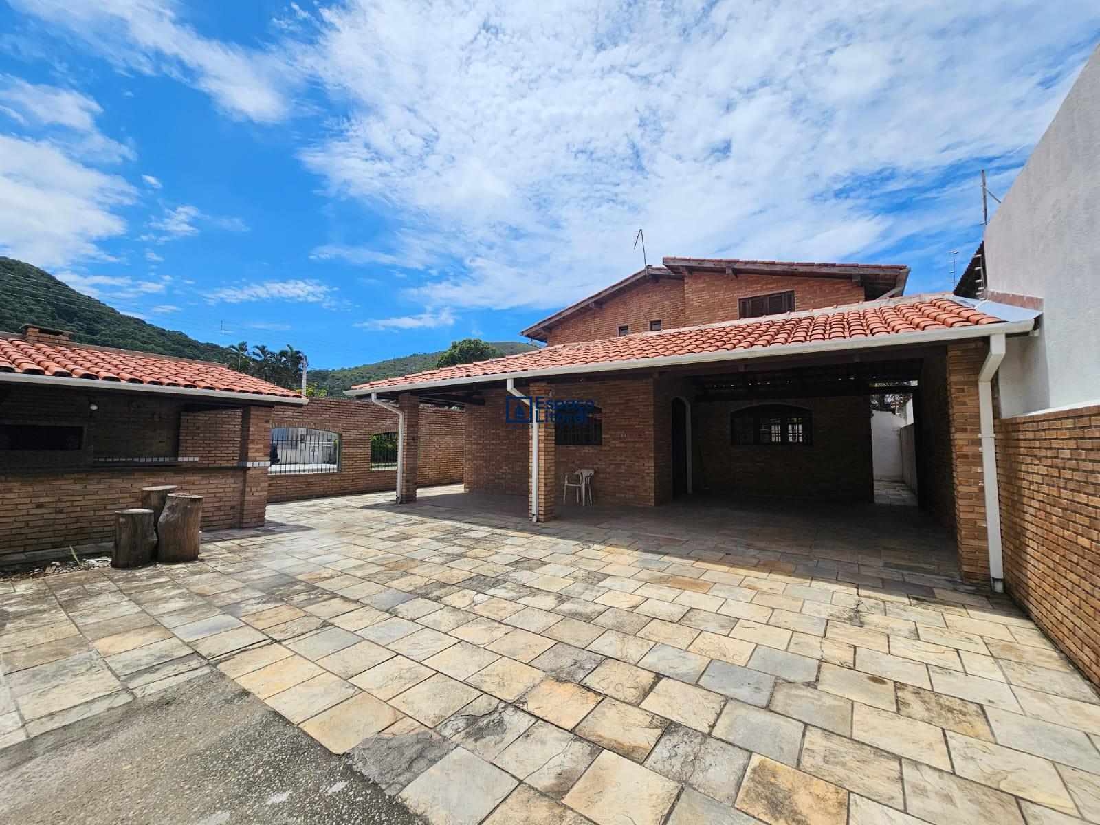 Casa, 5 quartos, 262 m² - Foto 2