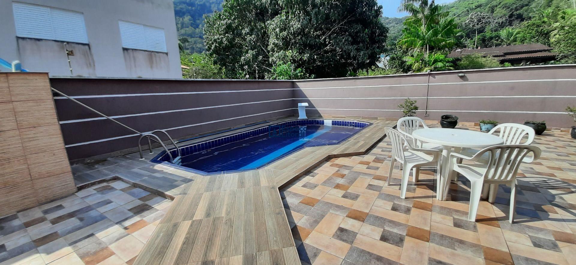 Casa, 3 quartos, 240 m² - Foto 1