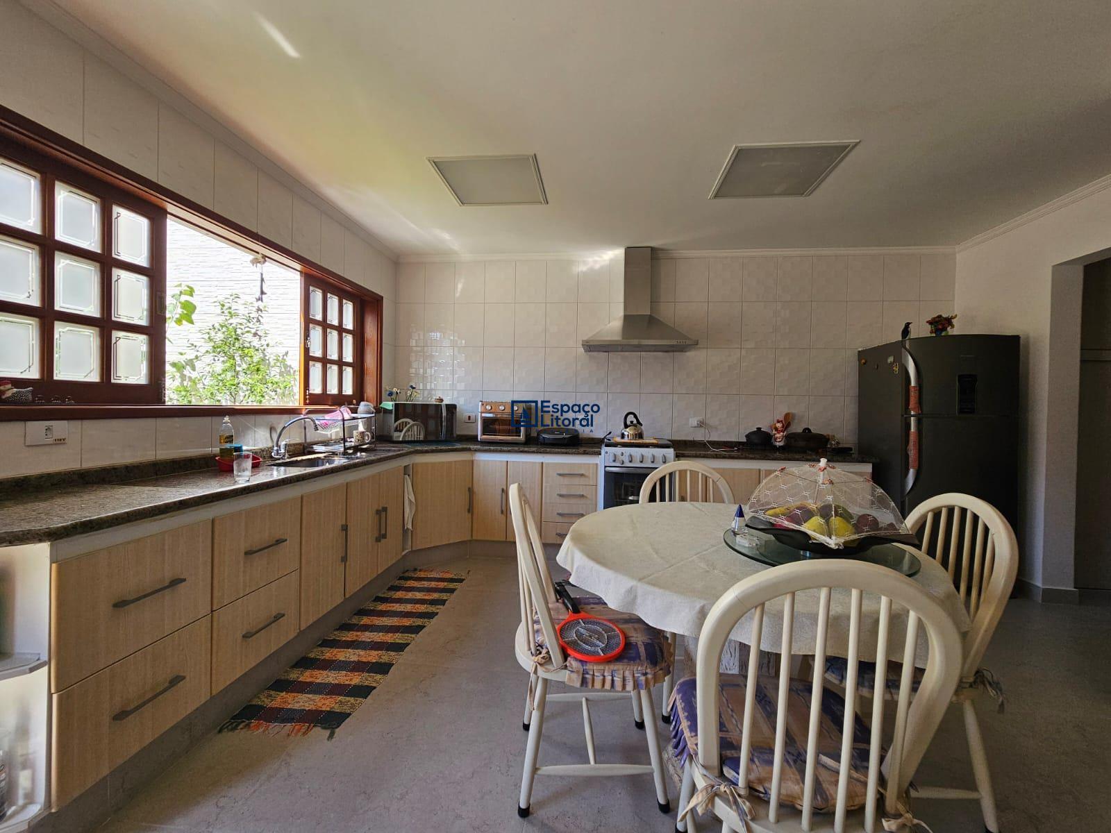 Casa, 4 quartos, 327 m² - Foto 10