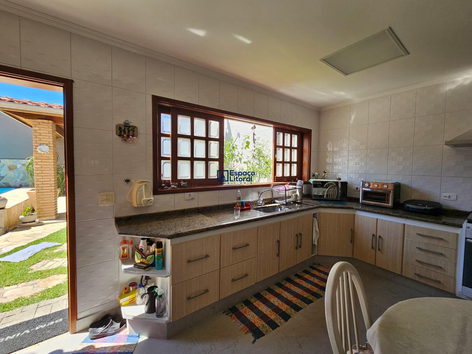 Casa, 4 quartos, 327 m² - Foto 11