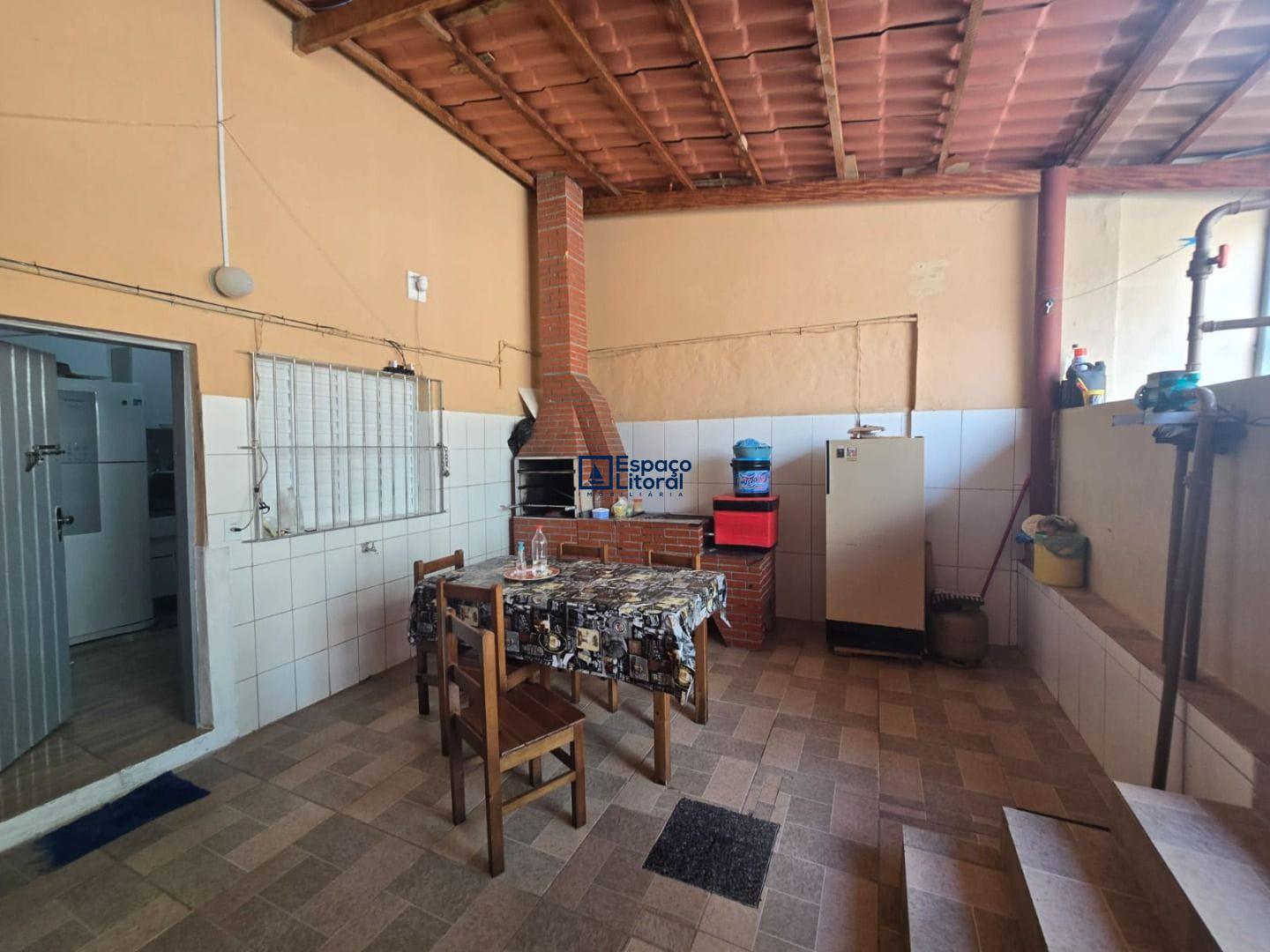 Casa, 2 quartos, 72 m² - Foto 1