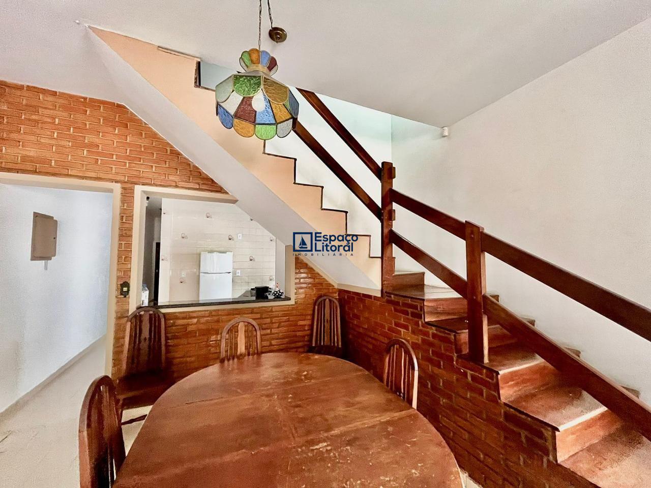 Casa, 4 quartos, 241 m² - Foto 2