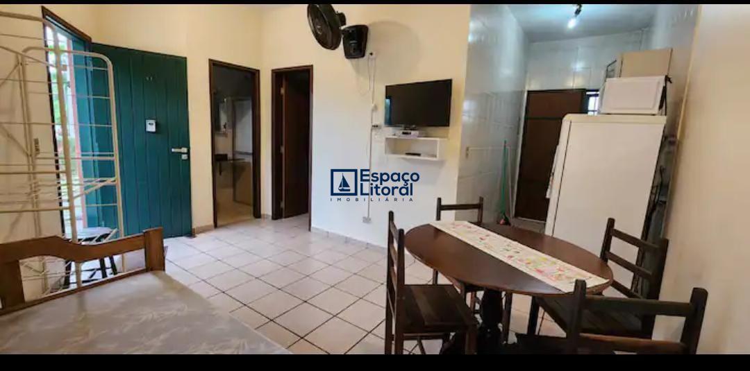 Casa, 7 quartos, 174 m² - Foto 1