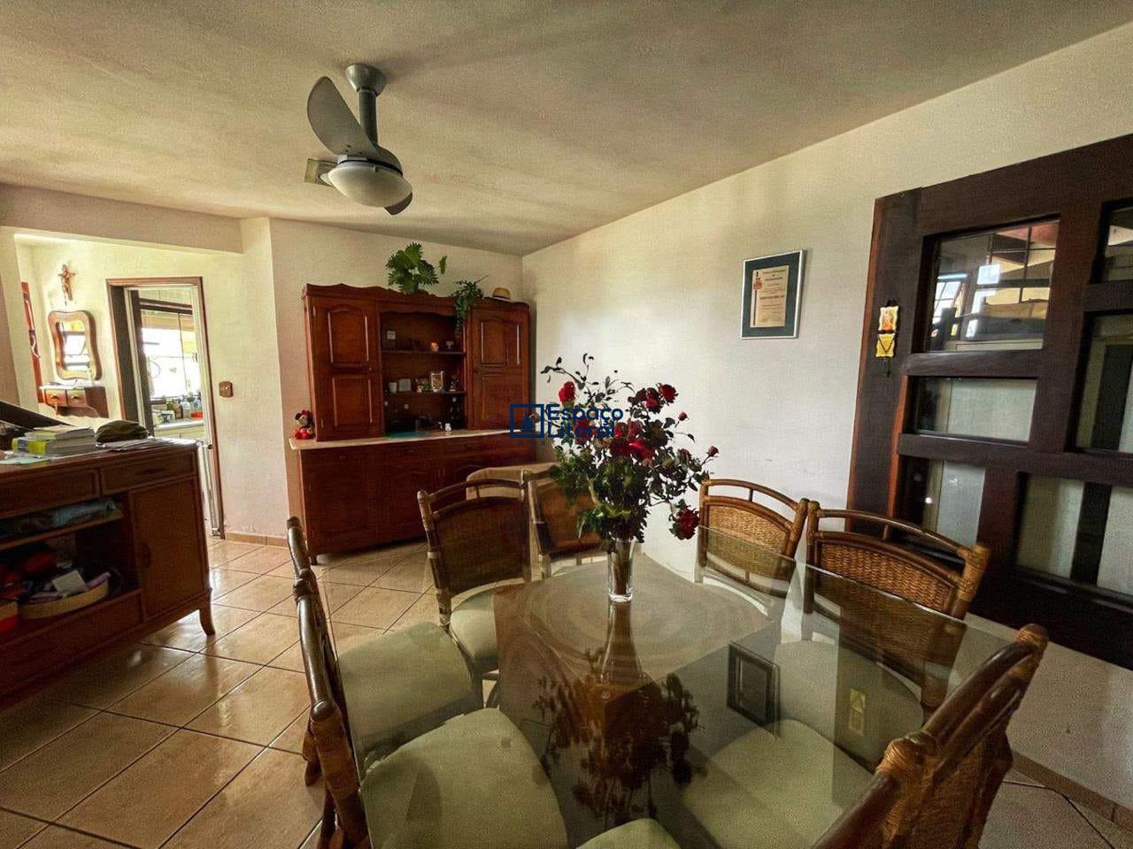 Casa, 3 quartos, 300 m² - Foto 9