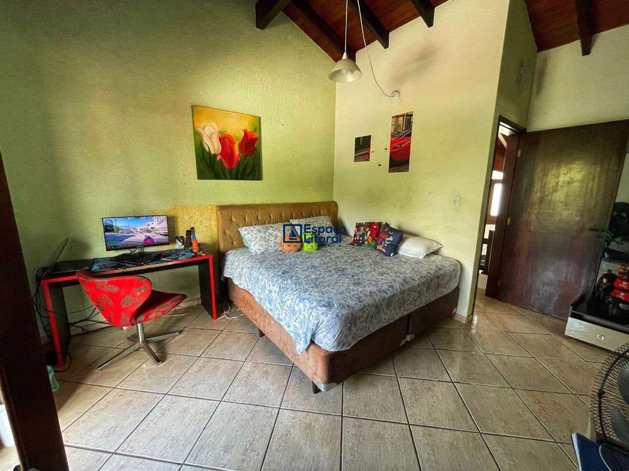 Casa, 3 quartos, 300 m² - Foto 16