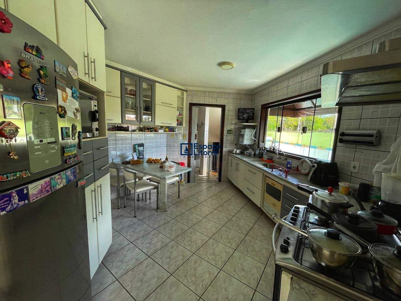 Casa, 3 quartos, 300 m² - Foto 6