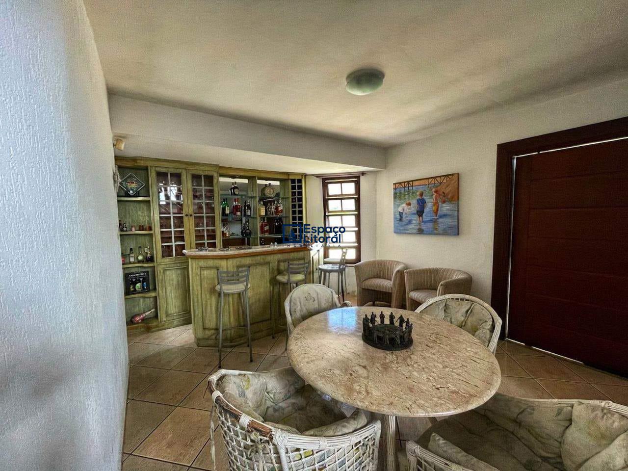 Casa, 3 quartos, 300 m² - Foto 8