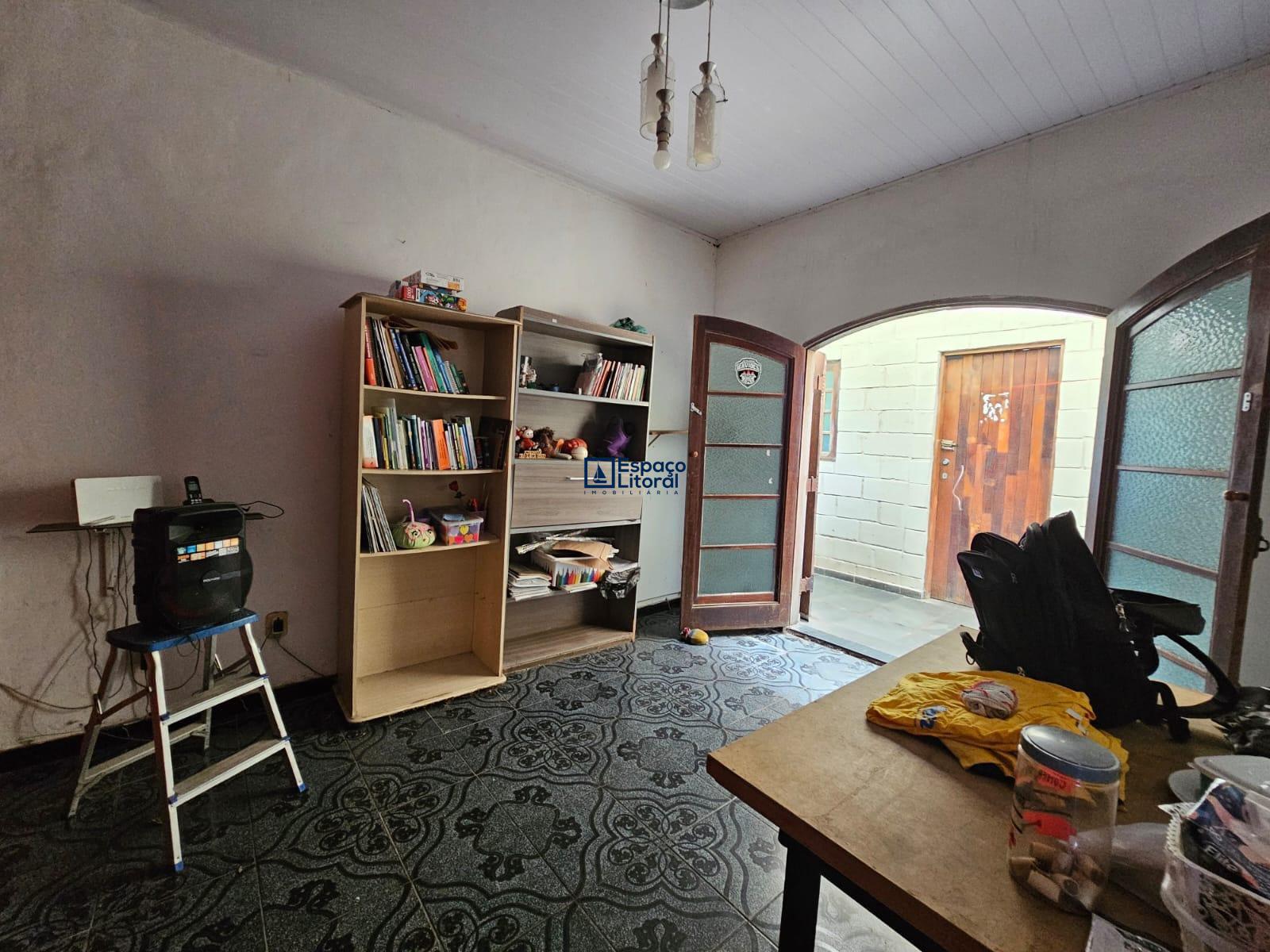 Casa, 6 quartos, 283 m² - Foto 1