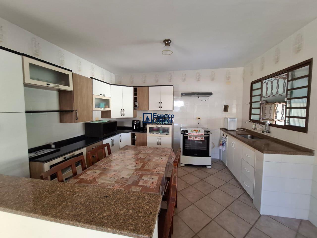 Casa, 3 quartos, 212 m² - Foto 10