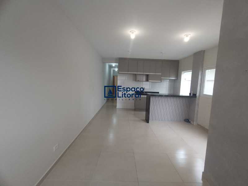 Casa para alugar com 3 quartos, 76m² - Foto 5