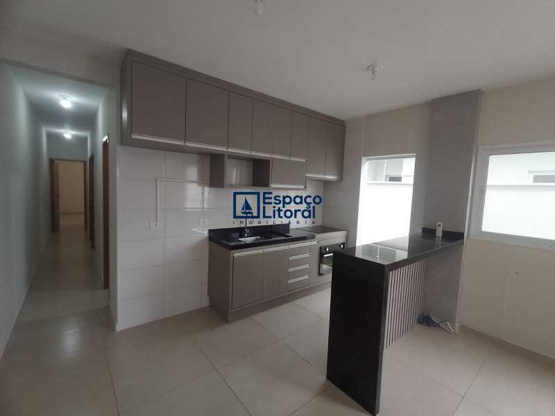 Casa para alugar com 3 quartos, 76m² - Foto 3