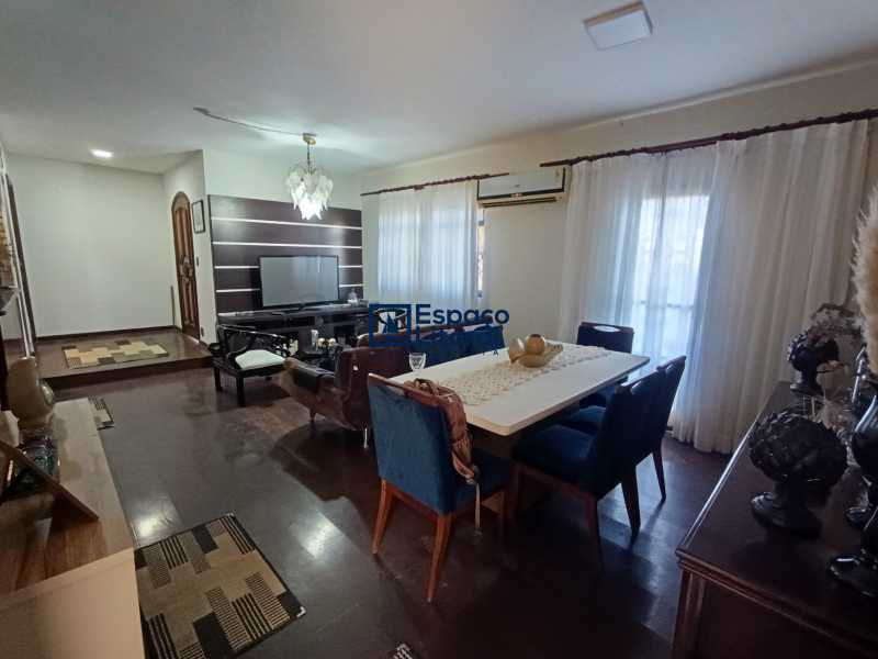 Casa, 8 quartos, 600 m² - Foto 9