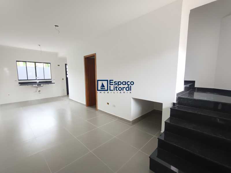 Casa, 2 quartos, 76 m² - Foto 1