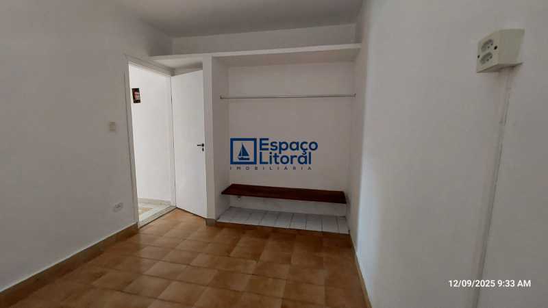 Casa para alugar com 3 quartos, 156m² - Foto 13