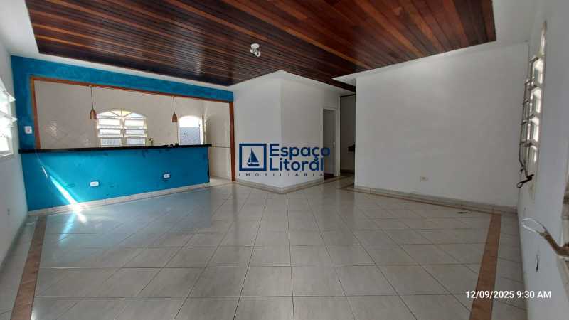Casa para alugar com 3 quartos, 156m² - Foto 10