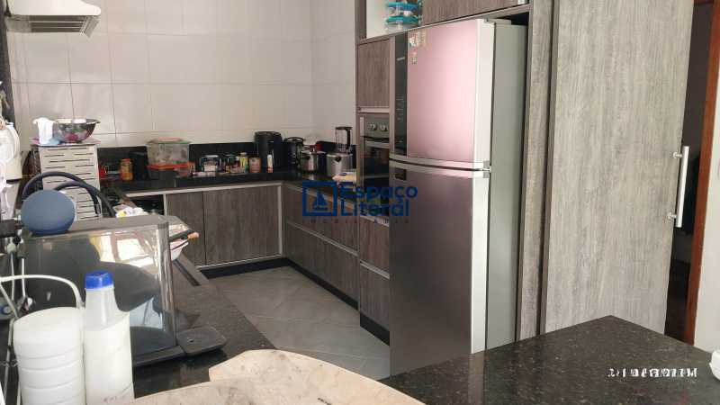 Casa, 5 quartos, 315 m² - Foto 9