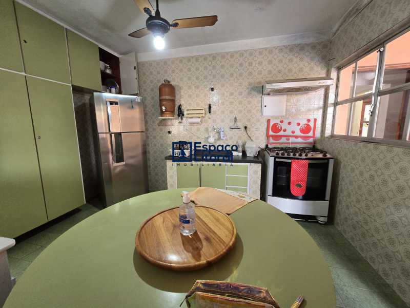 Casa, 4 quartos, 199 m² - Foto 2