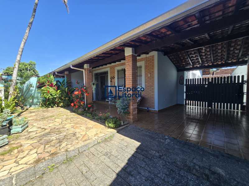 Casa, 3 quartos, 143 m² - Foto 1