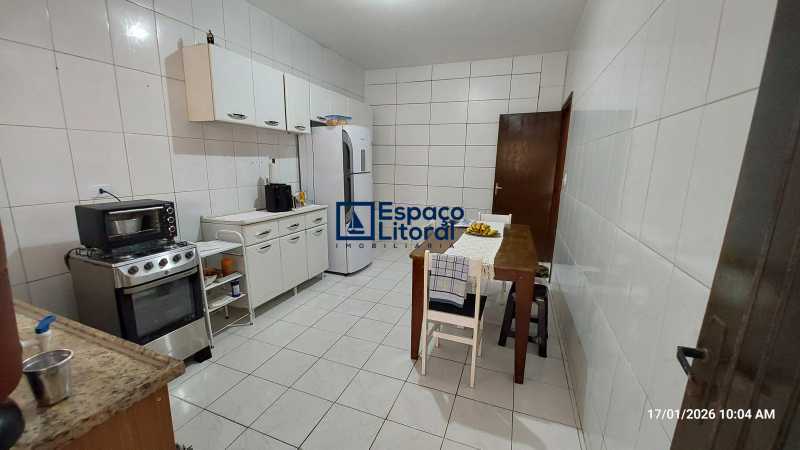 Casa, 3 quartos, 219 m² - Foto 13